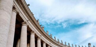 St Charles Borromeo Catholic Church: Discover Its Rich History & Beauty