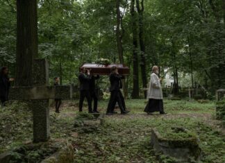 Catholic Memorial: Discover Powerful Traditions and Inspiring Stories