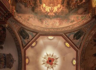 Holy Trinity Catholic Church: Discover Its Rich History and Miracles