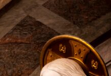 Sacraments Roman Catholic: Discover Their Powerful Spiritual Meaning