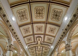 Catholic Mass Near Me: Discover Inspiring Local Worship Experiences