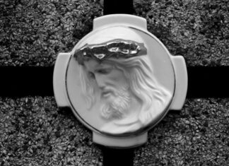 Nicene Creed Catholic Explained: Powerful Insights You Need to Know