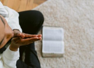 Protestant Vs Catholic: Key Differences You Need to Discover Today