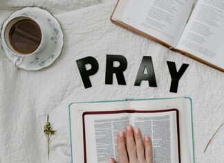 Catholic Morning Prayers: Powerful Ways to Start Your Day Right