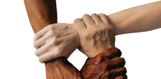 Minnesota Catholic School Shooting: Community Steps Up to Support Victims