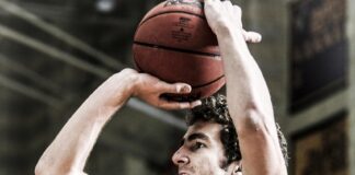 Minneapolis Catholic School Shooting: Community Support & Recovery Efforts